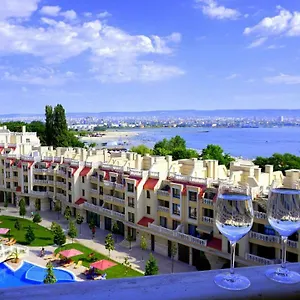 Daire саут на плажа - South On The, Varna
